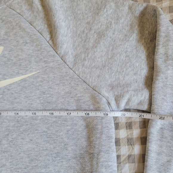 Nike Women's Gray Crewneck Sweater - Picture 7 of 11